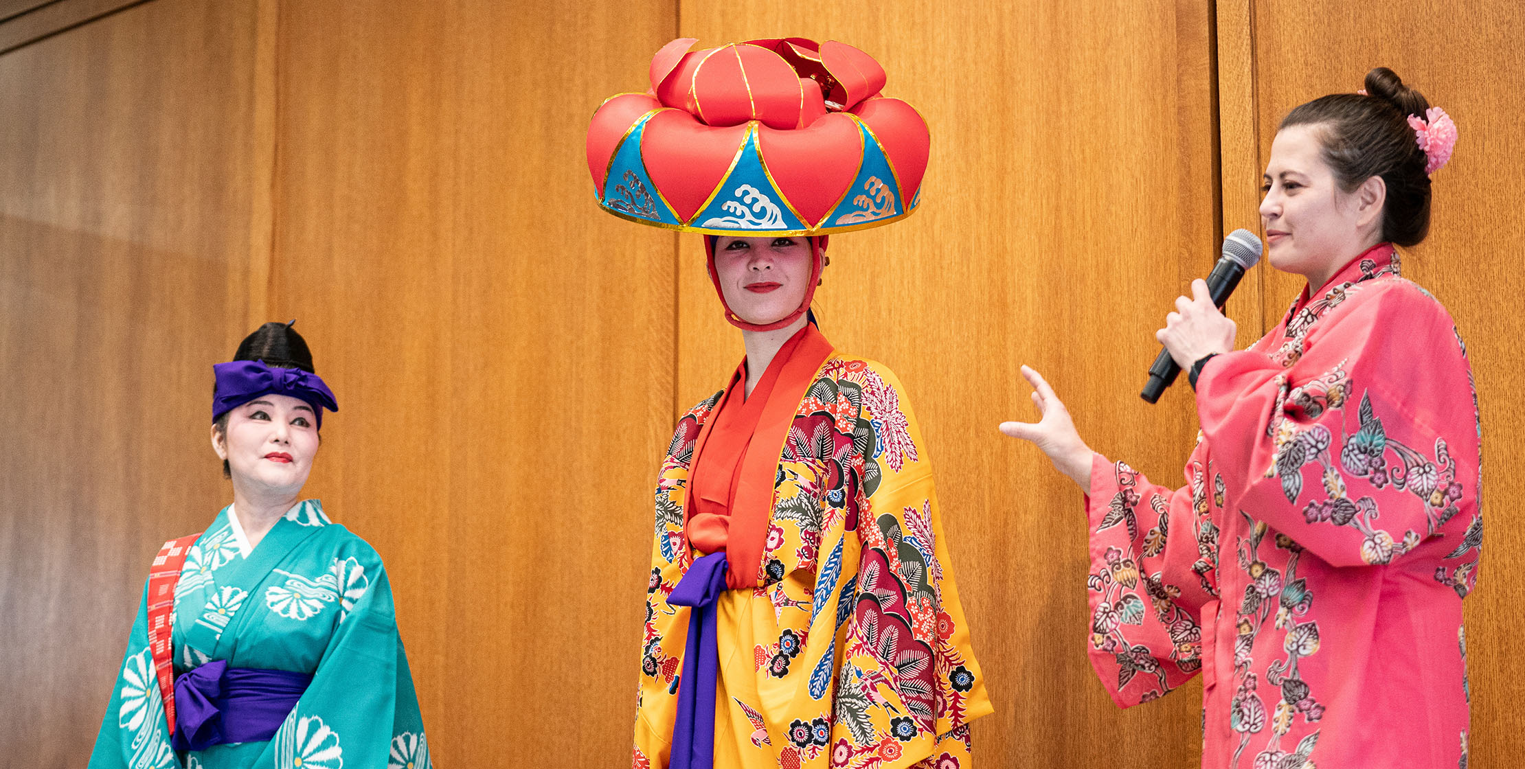 Three women wearing kimono 