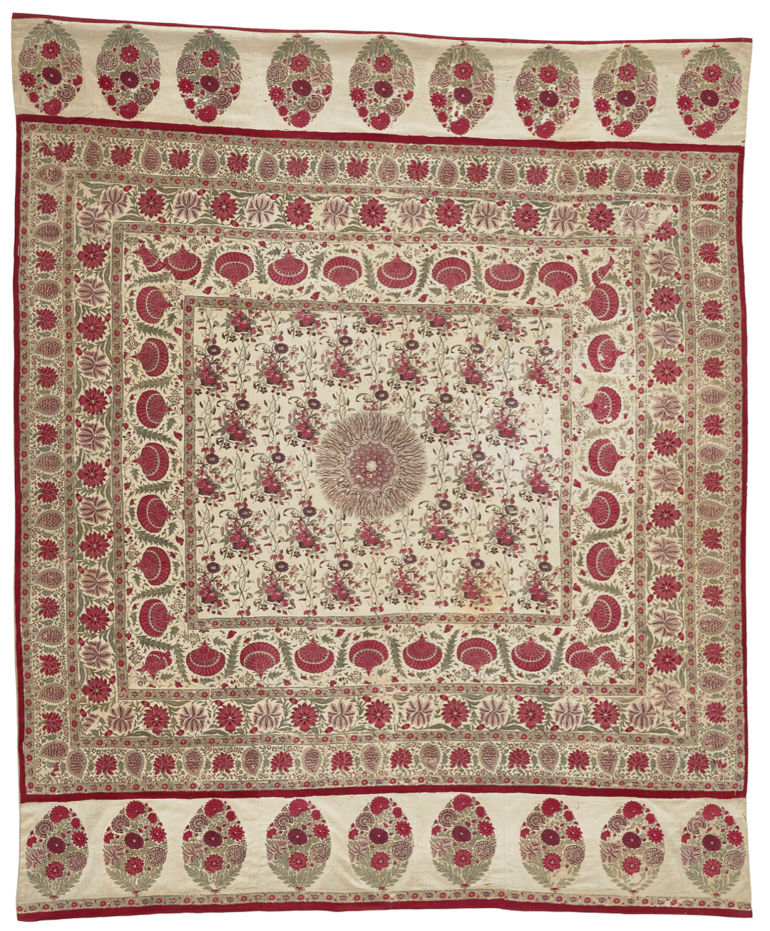 Chintz bed cover
