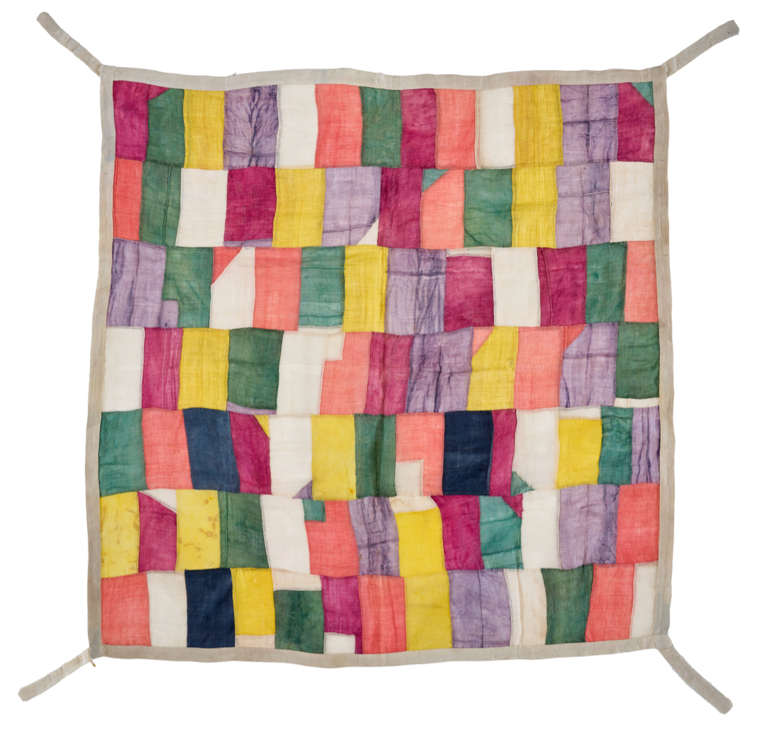 Rectangular cloth of multicolored patchwork