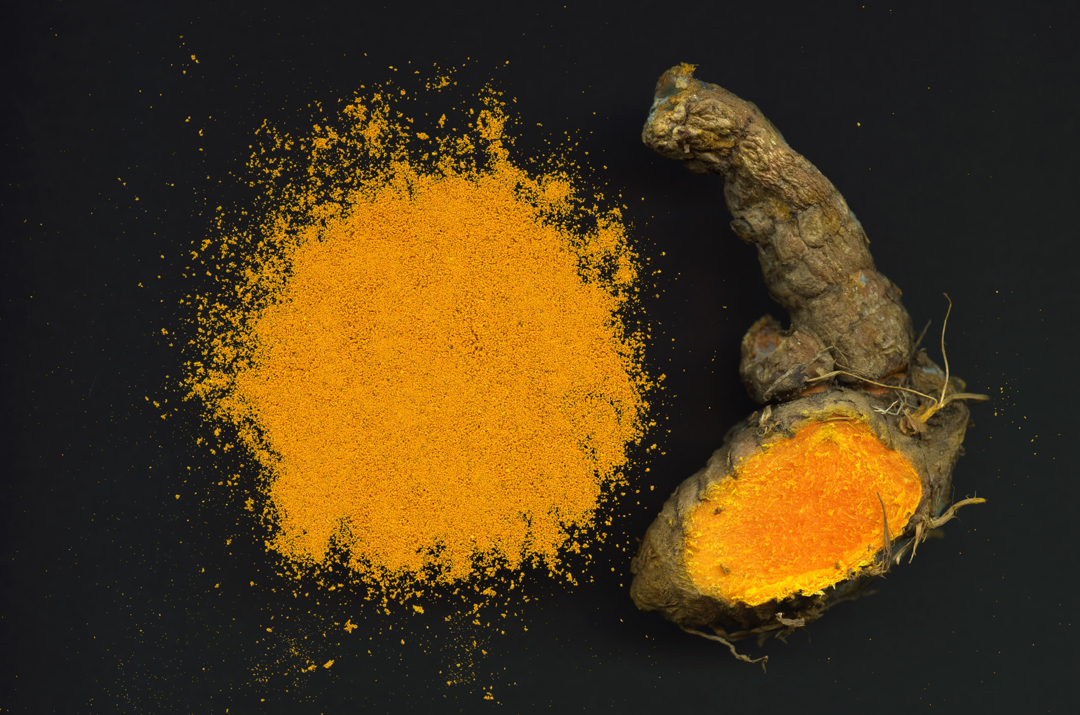 Tumeric root and powder